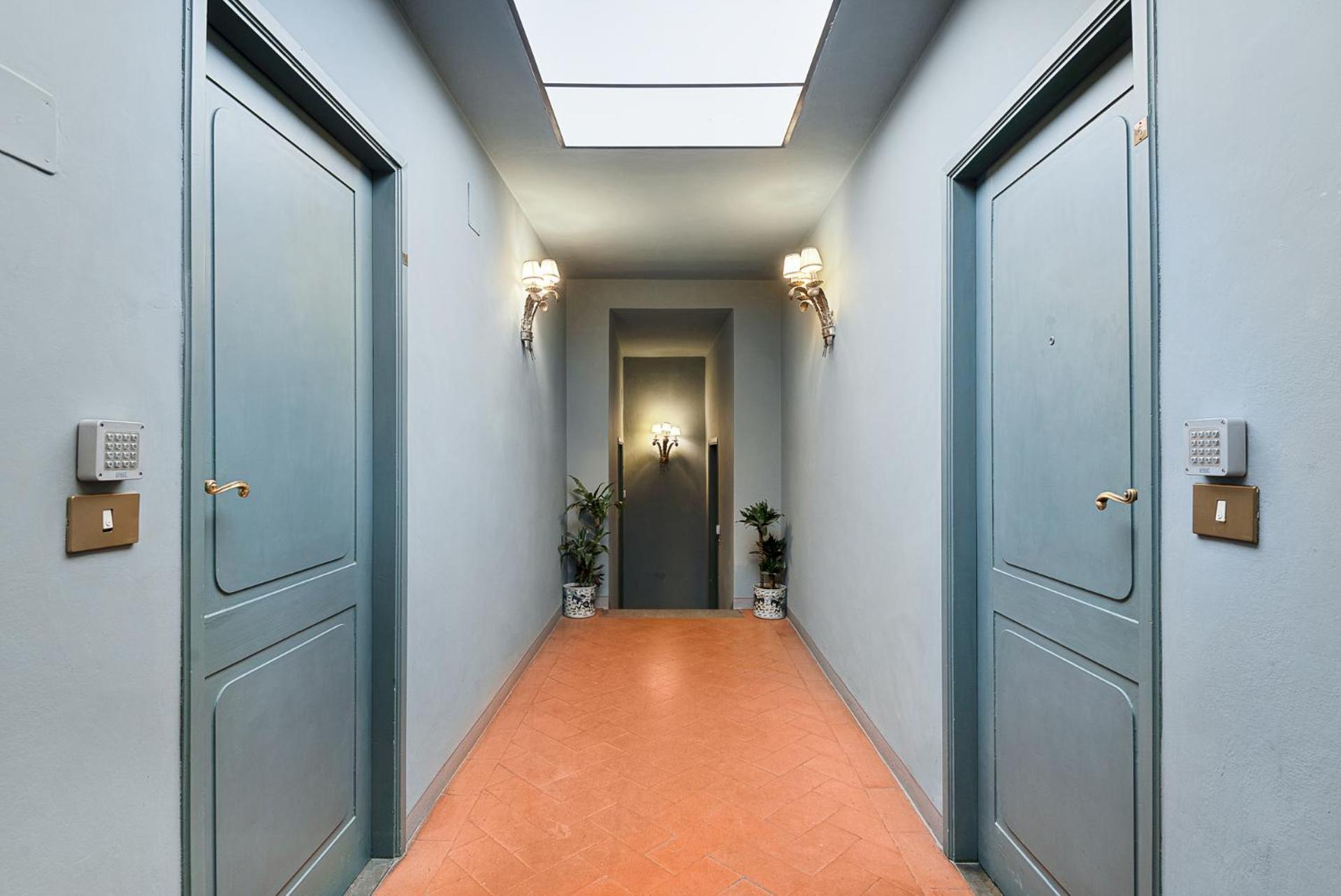 Tornabuoni Living - Luxury Apartments Collection フィレンツェ エクステリア 写真