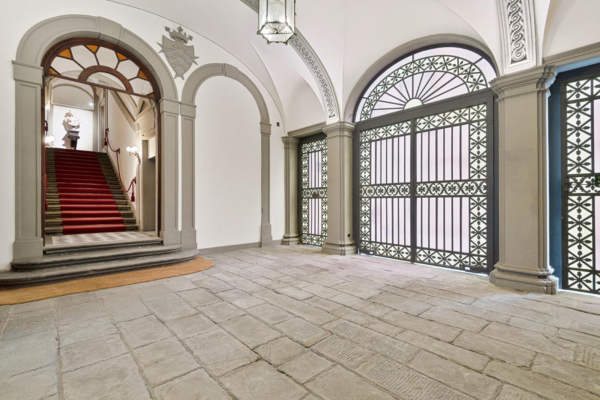 Tornabuoni Living - Luxury Apartments Collection フィレンツェ エクステリア 写真