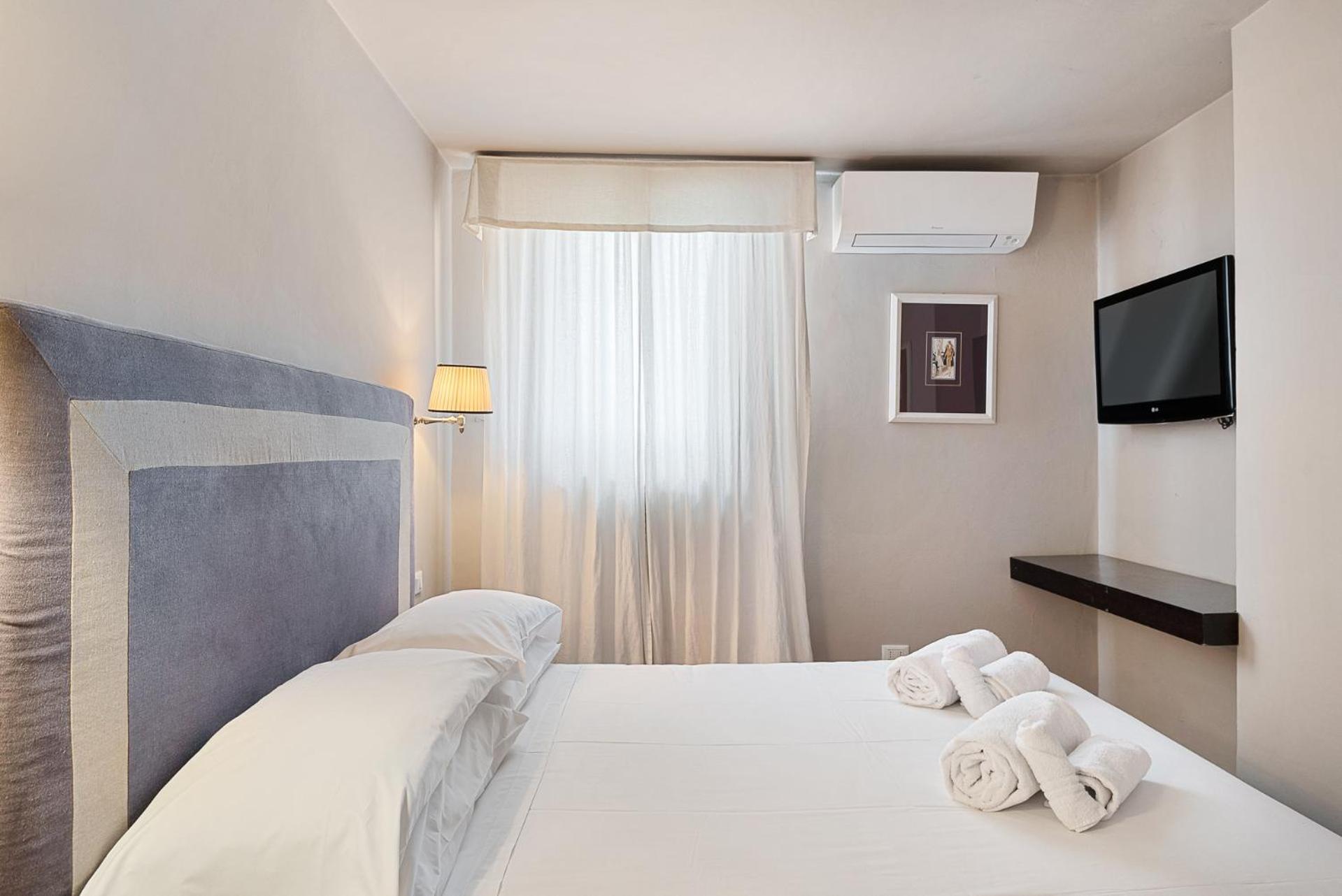 Tornabuoni Living - Luxury Apartments Collection フィレンツェ エクステリア 写真